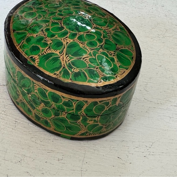 The India Craft House Kashmiri Art Paper Mache & Wood Round Trinket Box Vintage - Picture 6 of 13